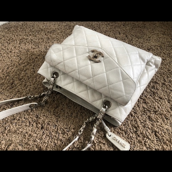 Chanel timeless Matelasse caviar skin tote bag - Picture 5 of 8